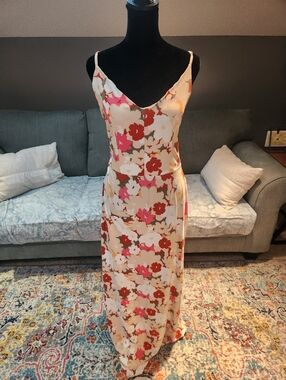 Stitch Fix Market & Spruce Knit Maxi Dress with Pink & Red Floral Print Large
